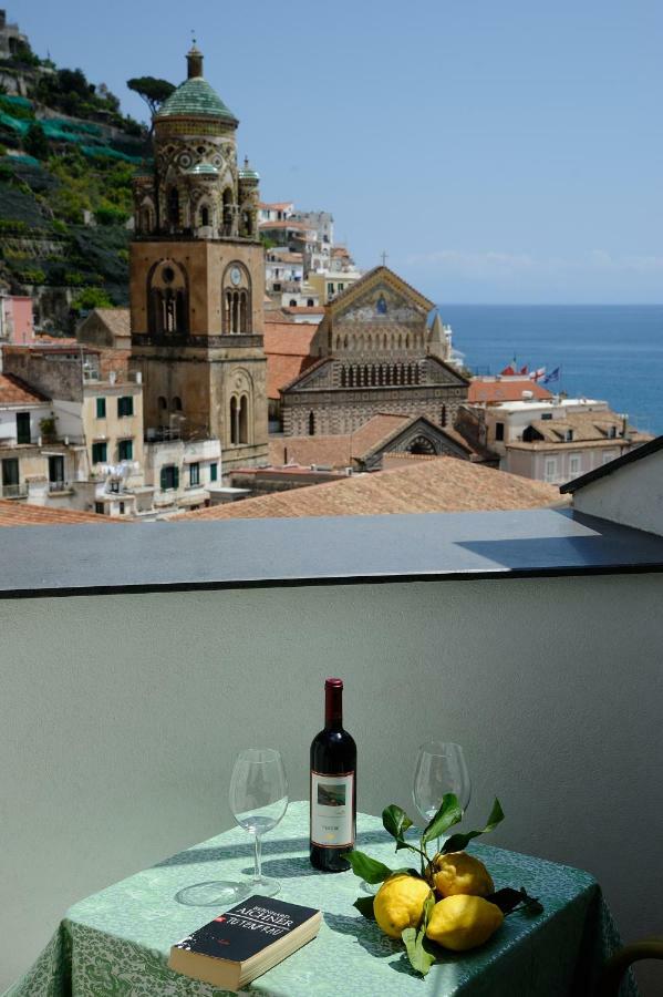 Appartamento Paradiso Amalfi Bagian luar foto